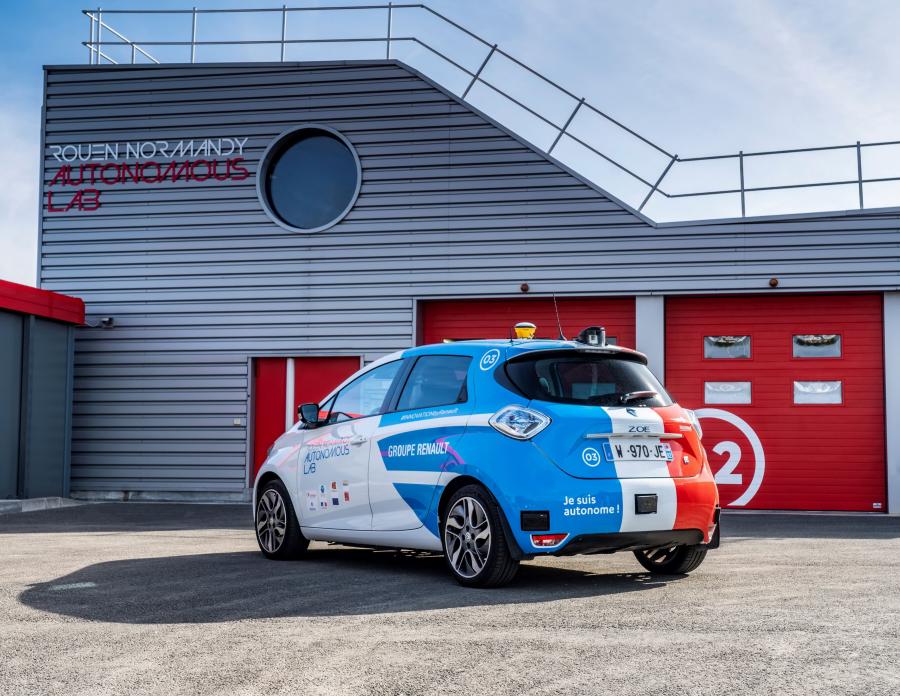  Renault Zoe Robot Taxi Experimentation Vehicle 2018 года  (фото 23 из 28)